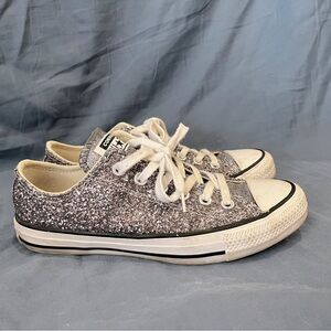 Glitter converse